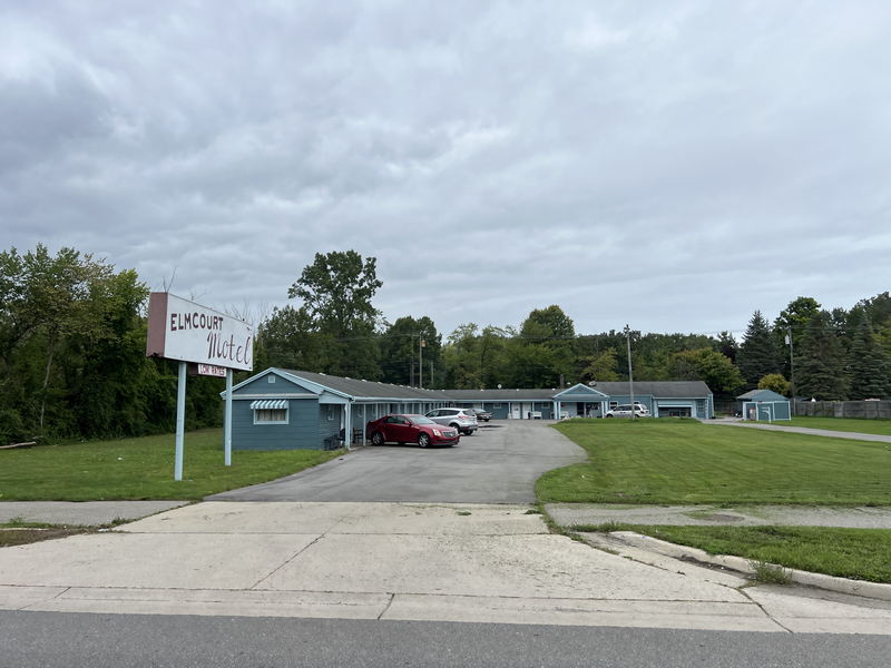 Elmcourt Motel - Sept 10Th 2023 (newer photo)